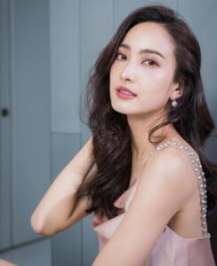 แต้ว นางเอกหน้าหวาน