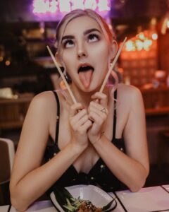 สาวหน้าหวาน สุดเซ็กซี่