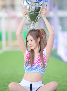 โอปอล มณฑการ 9