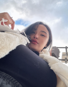 ฟ้า ตะวันรัตน์ นม