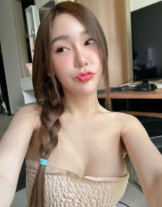 วิววี่ ณัฐปภัสร์ วาร์ป