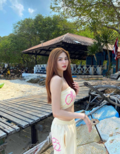 เชอรี่ 18