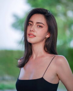 ใหม่ ดาวิกา สายเดี่ยว