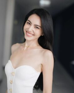 ใหม่ ดาวิกา 22