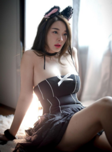 หญิงแย้ 18+